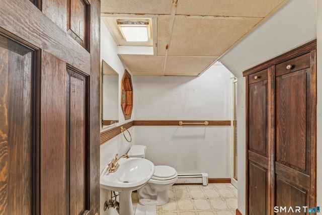 48 Cribbins Avenue, Shelton, CT 06484