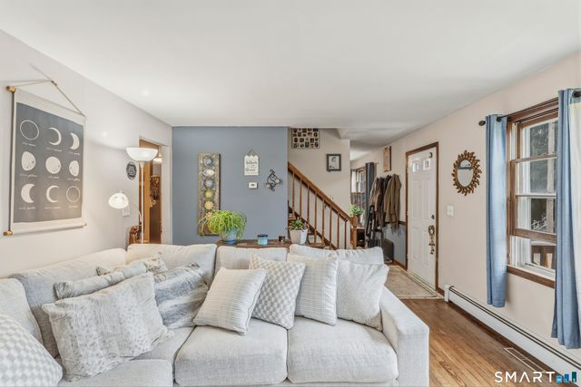 48 Cribbins Avenue, Shelton, CT 06484