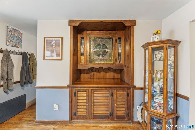 48 Cribbins Avenue, Shelton, CT 06484