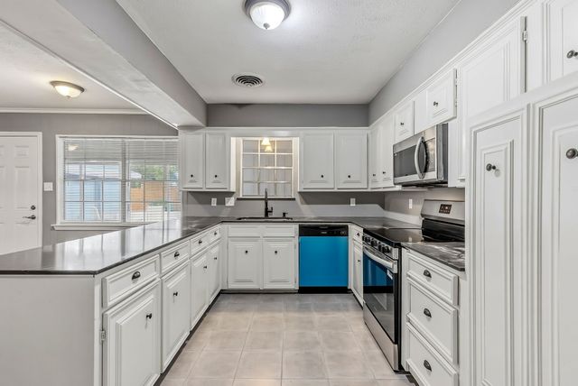 6307 Villa Fontana Street, Greenville, TX 75402