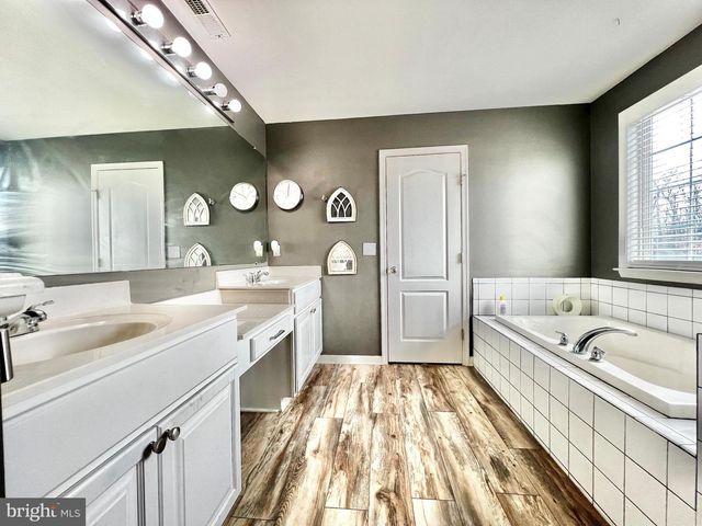 182 FOX HOLLOW DR, Magnolia, DE 19962