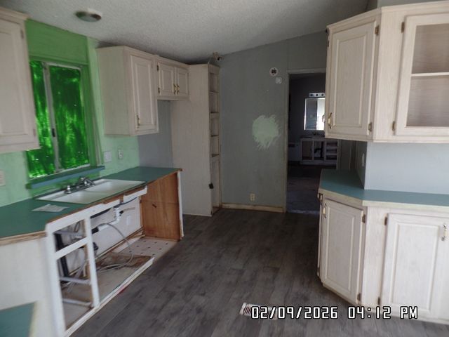 3012 E Lass Avenue, Kingman, AZ 86409