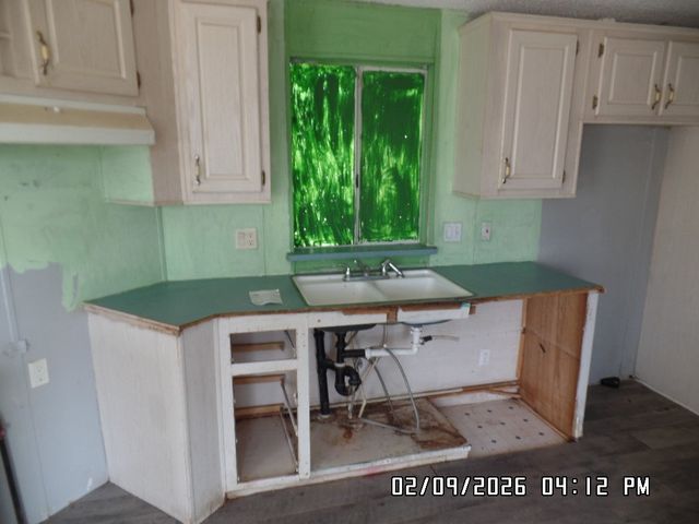 3012 E Lass Avenue, Kingman, AZ 86409