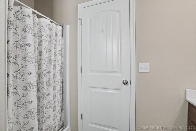 312 S Cypress Avenue, Broken Arrow, OK 74012