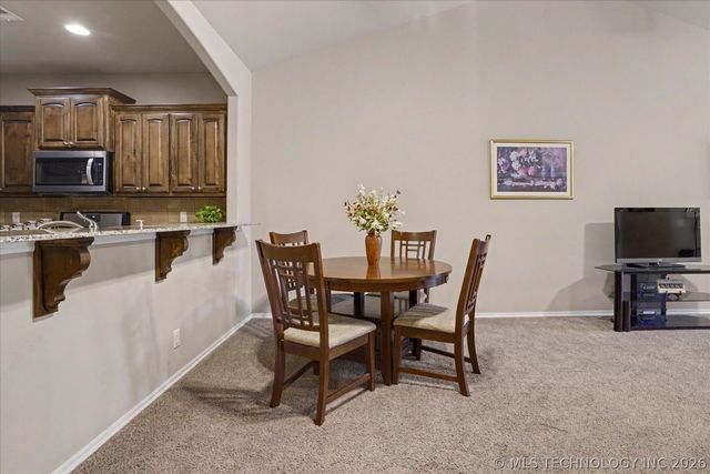 312 S Cypress Avenue, Broken Arrow, OK 74012