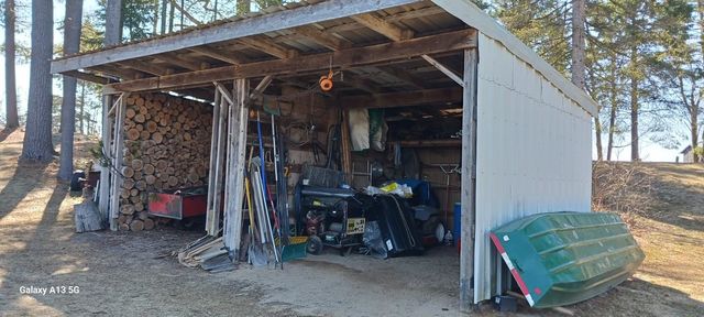 1080 Beach Road, Logan Twp, MI 48756