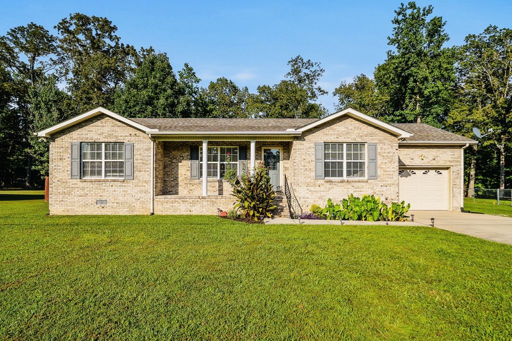 335 Oak Hollow Rd, Manchester, TN 37355