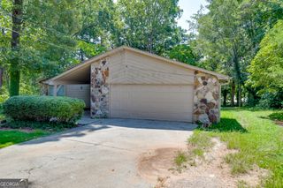 900 Pawnee Place, Lilburn, GA 30047