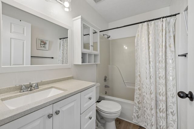 115 Robert Ave, White House, TN 37188