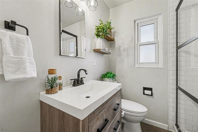 1212 Magnolia Street, Denver, CO 80220