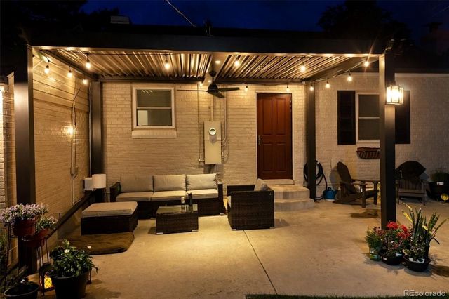 1212 Magnolia Street, Denver, CO 80220