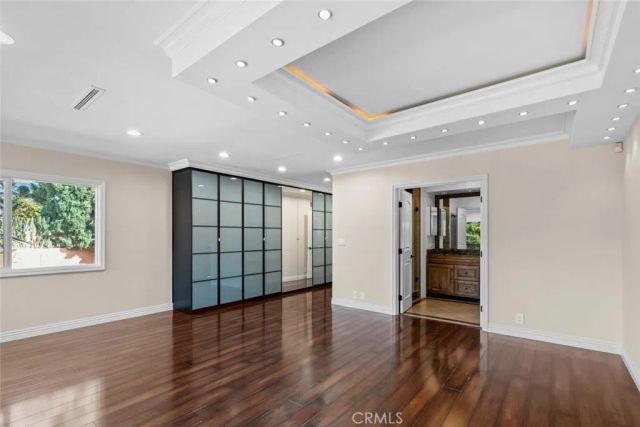 415 Birmingham Road, Burbank, CA 91504