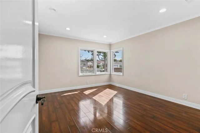 415 Birmingham Road, Burbank, CA 91504