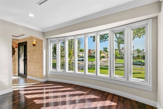 415 Birmingham Road, Burbank, CA 91504