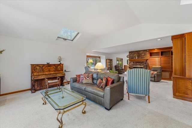 136 Orchard St, Nevada City, CA 95959