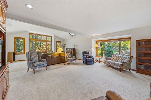 136 Orchard St, Nevada City, CA 95959