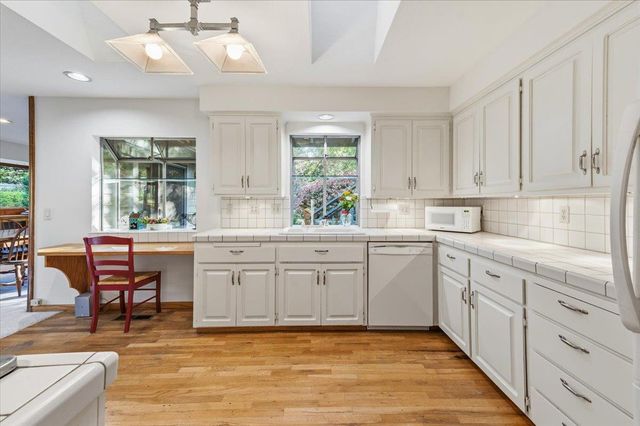 136 Orchard St, Nevada City, CA 95959