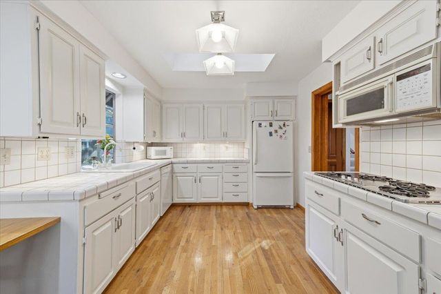 136 Orchard St, Nevada City, CA 95959