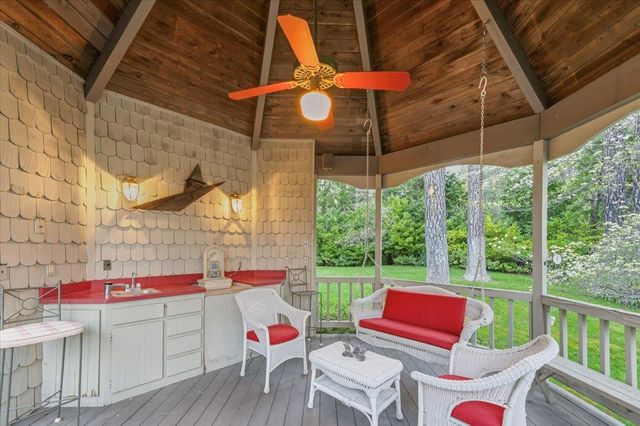 136 Orchard St, Nevada City, CA 95959