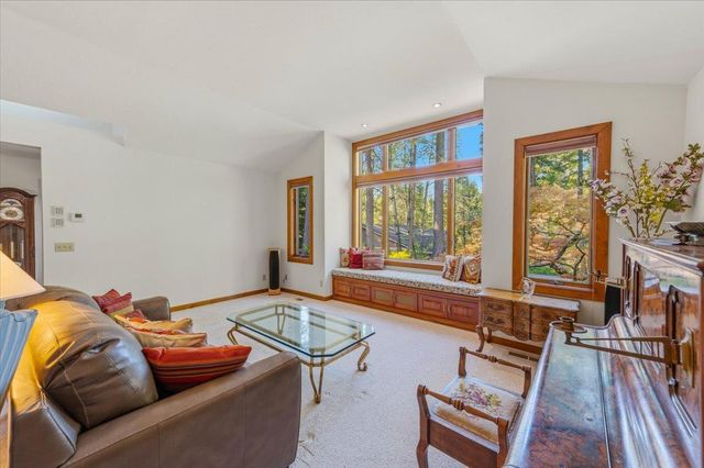 136 Orchard St, Nevada City, CA 95959