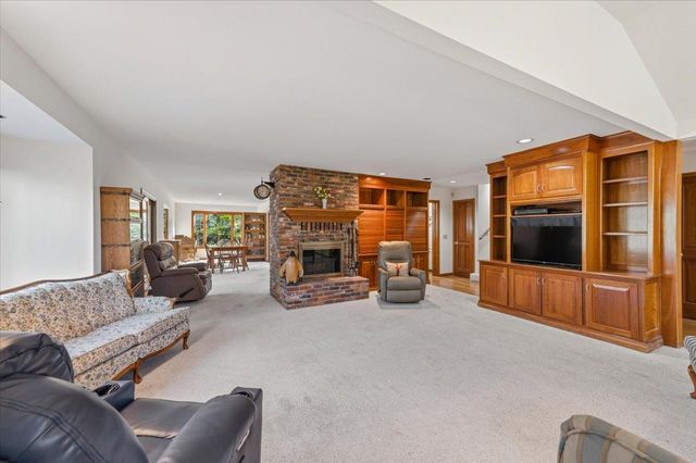 136 Orchard St, Nevada City, CA 95959