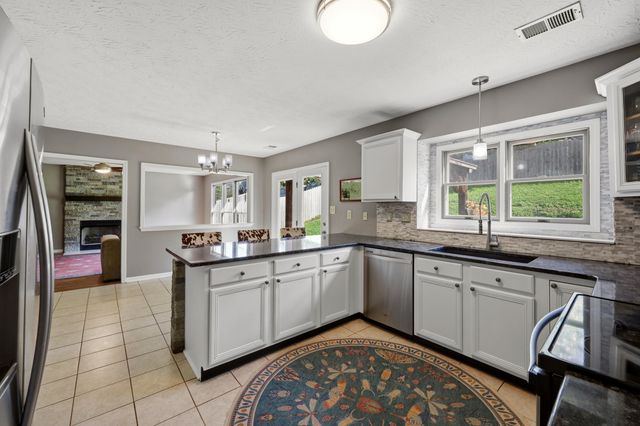 473 Amberley Drive, Lexington, KY 40515