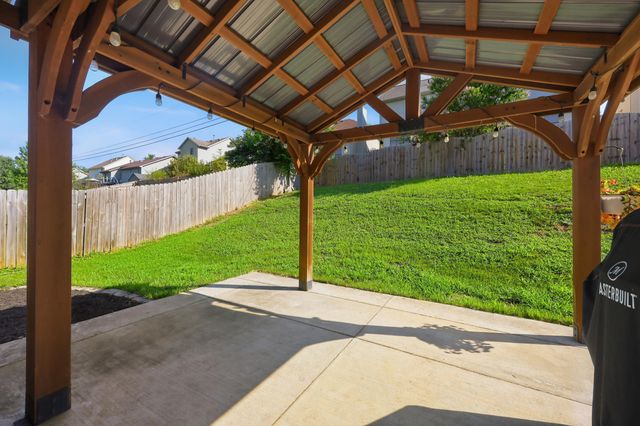 473 Amberley Drive, Lexington, KY 40515