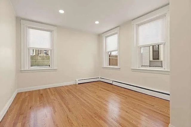 7 Forbes St. 1, Boston, MA 02130