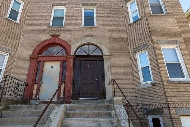 7 Forbes St. 1, Boston, MA 02130