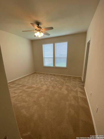7723 Cottonwood Rdg, Boerne, TX 78015