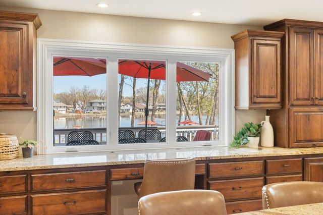 6570 Rustic Road SE, Prior Lake, MN 55372