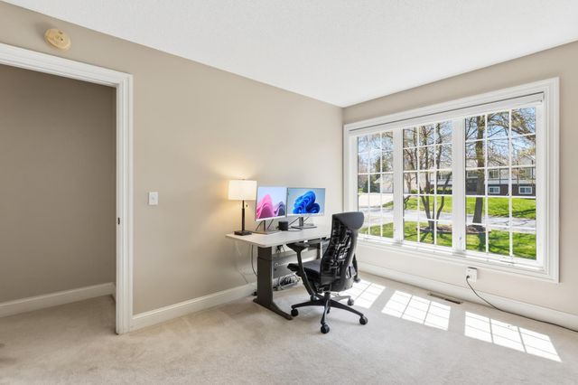 6570 Rustic Road SE, Prior Lake, MN 55372