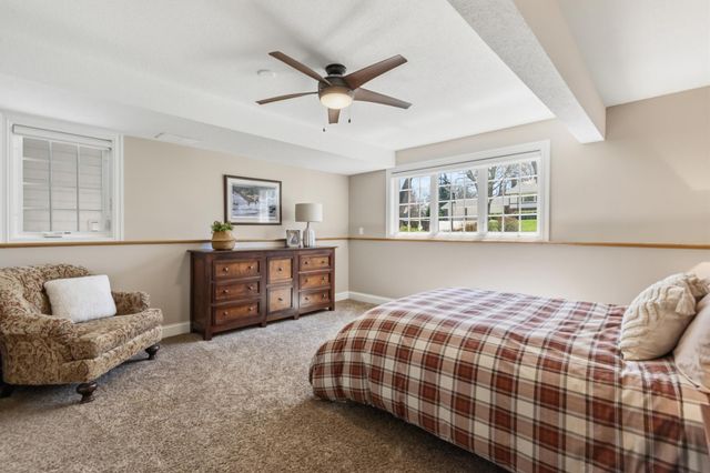 6570 Rustic Road SE, Prior Lake, MN 55372