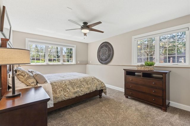 6570 Rustic Road SE, Prior Lake, MN 55372