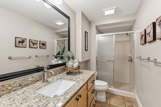 6570 Rustic Road SE, Prior Lake, MN 55372