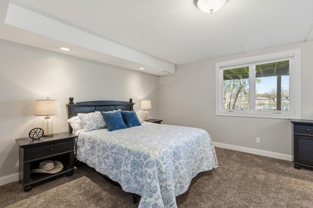 6570 Rustic Road SE, Prior Lake, MN 55372