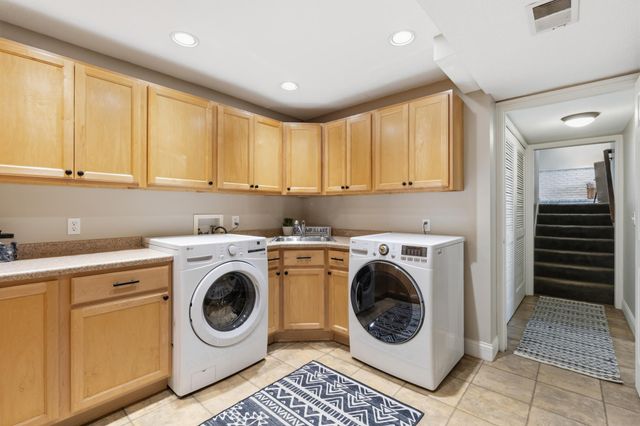 6570 Rustic Road SE, Prior Lake, MN 55372