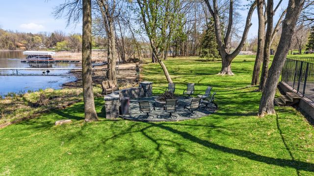 6570 Rustic Road SE, Prior Lake, MN 55372
