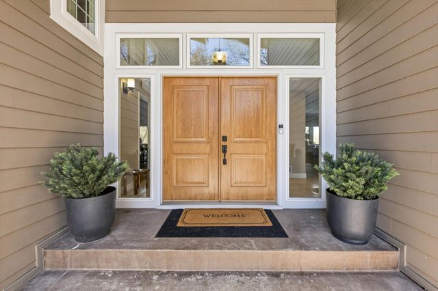 6570 Rustic Road SE, Prior Lake, MN 55372