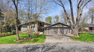 6570 Rustic Road SE, Prior Lake, MN 55372