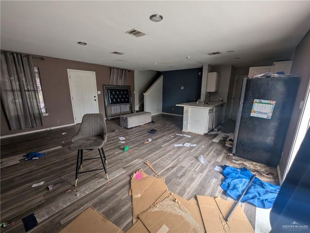 1107 S 34th S Drive, Hidalgo, TX 78557