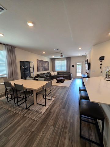 8415 Linda Michelle LN, Austin, TX 78724