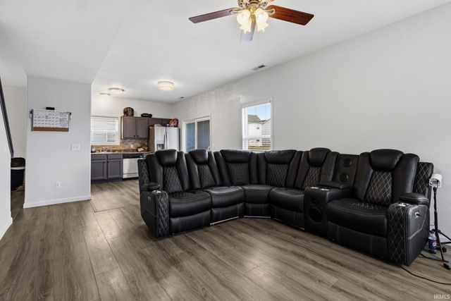 12228 Shearwater Run, Fort Wayne, IN 46845