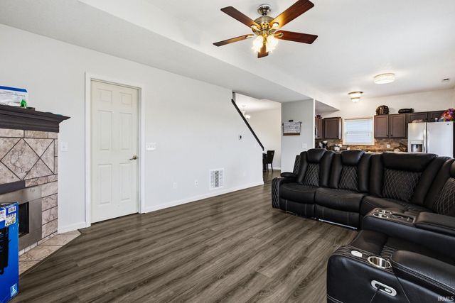 12228 Shearwater Run, Fort Wayne, IN 46845