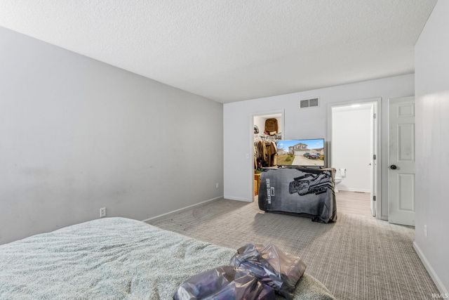 12228 Shearwater Run, Fort Wayne, IN 46845