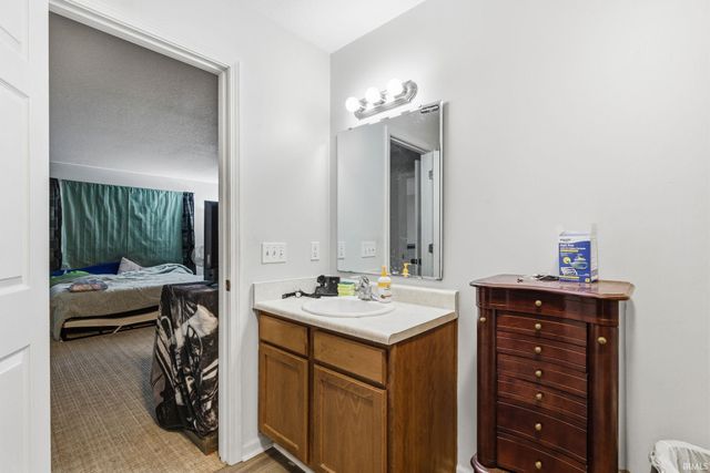 12228 Shearwater Run, Fort Wayne, IN 46845