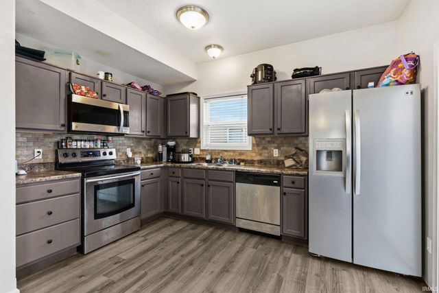 12228 Shearwater Run, Fort Wayne, IN 46845