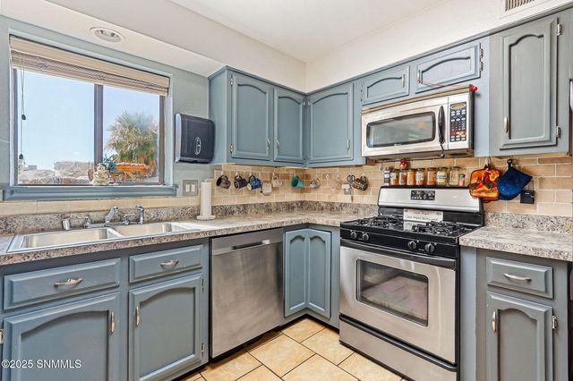 3387 Elkridge Lane, Las Cruces, NM 88005