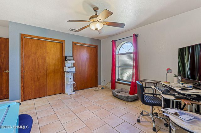 3387 Elkridge Lane, Las Cruces, NM 88005