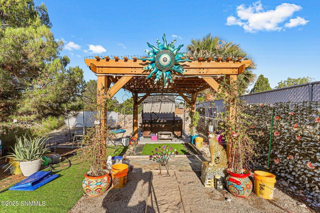 3387 Elkridge Lane, Las Cruces, NM 88005